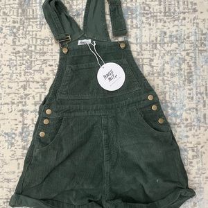 Princess polly BRAND NEW green overalls- US 0